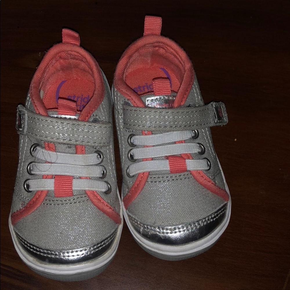 Kids shoes